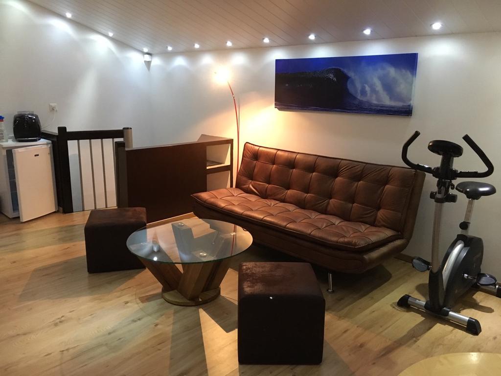 Studio Cosy Au Centre De Couvet Dış mekan fotoğraf